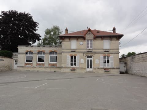 Élagueur Dommiers