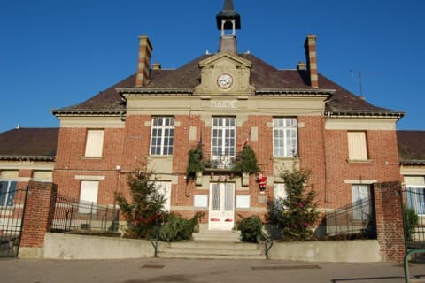 Élagueur Frières-Faillouël