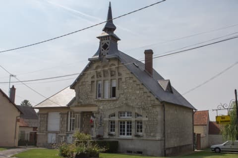 Élagueur Monthenault