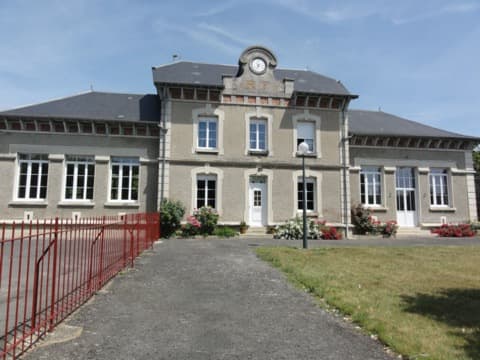 Élagueur Moussy-Verneuil