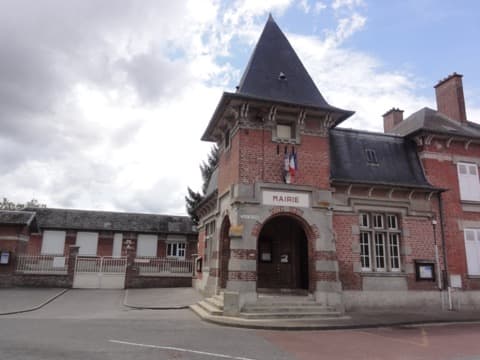 Élagueur Tugny-et-Pont