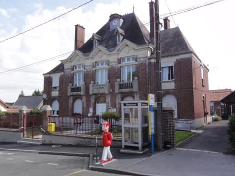Élagueur Villequier-Aumont